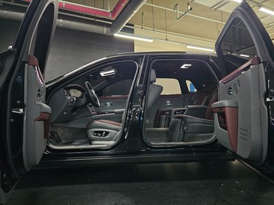 ROLLS-ROYCE GHOST - 7