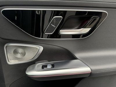 صورة مصغرة 28 لـ 2025 Mercedes-BENZ C-CLASS AMG