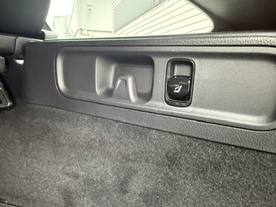 صورة مصغرة 23 لـ 2025 Mercedes-BENZ C-CLASS AMG