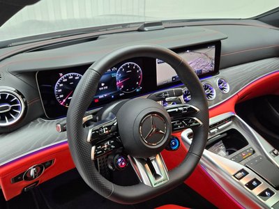 2025 Mercedes-BENZ GT AMG — миниатюра 13