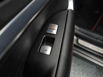2023 Genesis THE NEW G70 — миниатюра 19