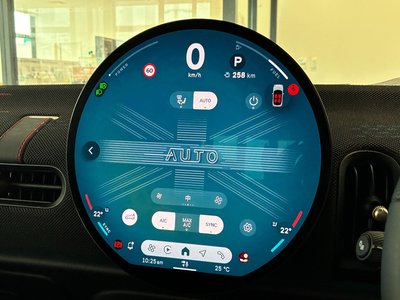 2025 MINI COOPER thumbnail 26