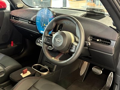 2025 MINI COOPER thumbnail 15