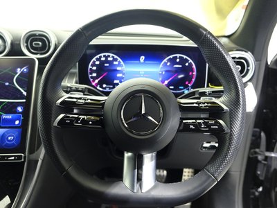 MERCEDES-BENZ GLC - 8