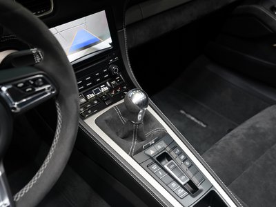 PORSCHE 718 BOXSTER - 9