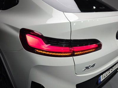BMW X4 - 10
