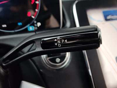 MERCEDES-BENZ E-CLASS - 9