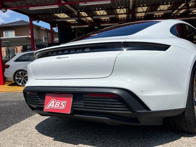 2021 Porsche TAYCAN 缩略图 15