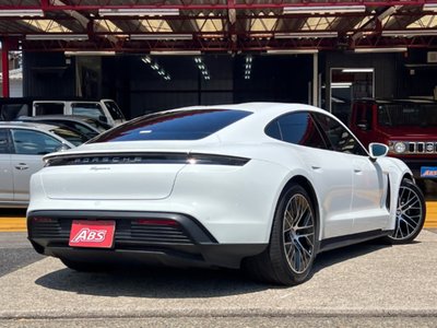 2021 Porsche TAYCAN 缩略图 13