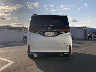 TOYOTA VELLFIRE - 6
