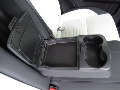 2024 LAND Rover DISCOVERY SPORT — миниатюра 185