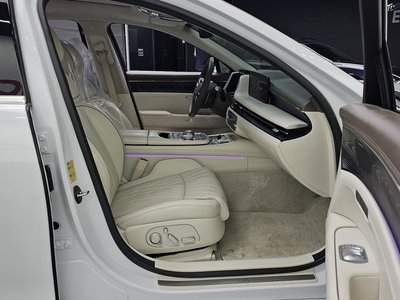 2022 Genesis G90 (RS4) thumbnail 16