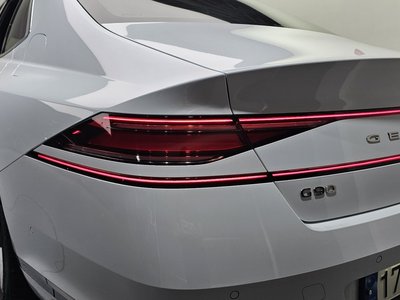 2022 Genesis G90 (RS4) 照片 10