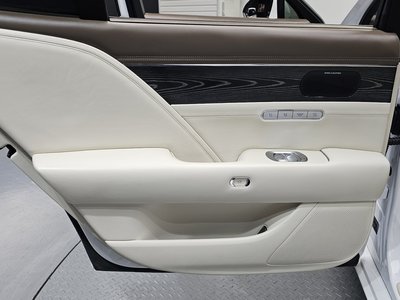2022 Genesis G90 (RS4) thumbnail 15