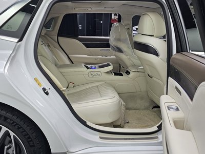 2022 Genesis G90 (RS4) thumbnail 18