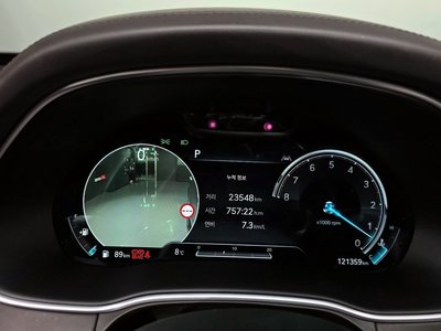 GENESIS GV80 - 8