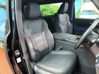 2025 Toyota ALPHARD — фото 10