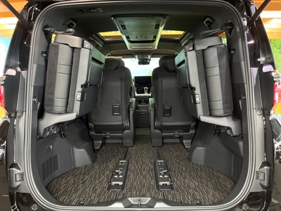 2025 Toyota ALPHARD — миниатюра 13