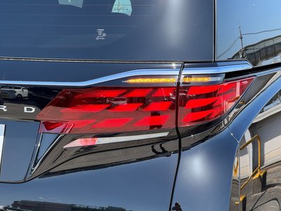 2026 Toyota ALPHARD — миниатюра 38
