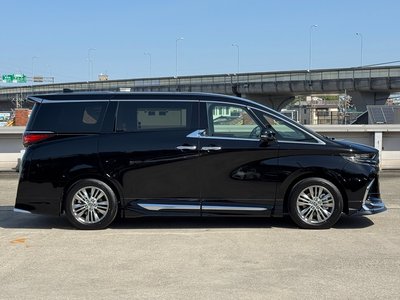 2026 Toyota ALPHARD — миниатюра 23