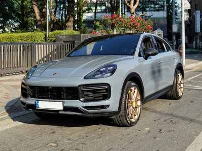 PORSCHE CAYENNE - 1