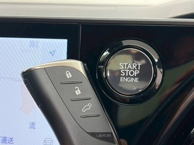 صورة مصغرة 49 لـ 2023 Lexus RX