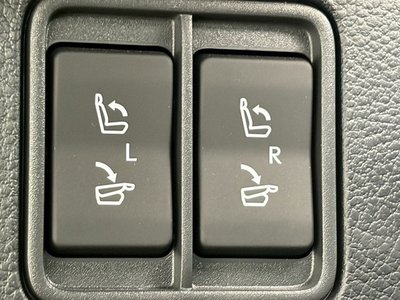 صورة مصغرة 27 لـ 2023 Lexus RX