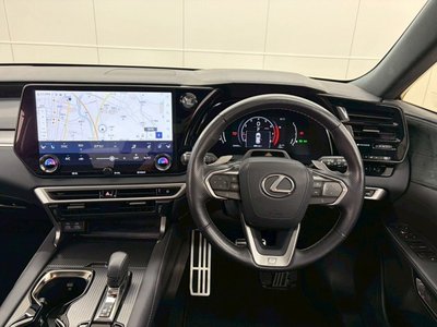 صورة مصغرة 36 لـ 2023 Lexus RX