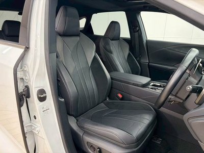 صورة مصغرة 11 لـ 2023 Lexus RX