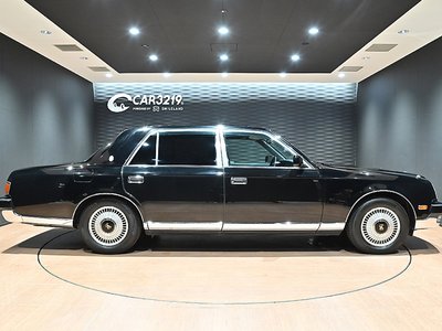 2001 Toyota CENTURY photo 10