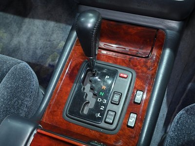 صورة مصغرة 43 لـ 2001 Toyota CENTURY