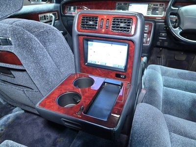2001 Toyota CENTURY photo 2