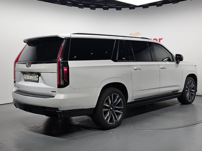2023 CADILLAC ESCALADE 5TH GENERATION — фото 4