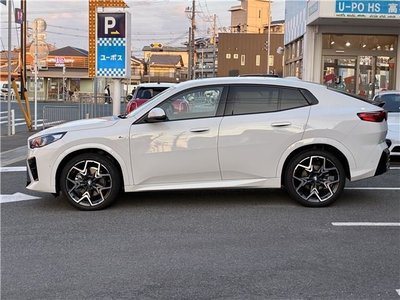 2025 BMW X2 photo 5