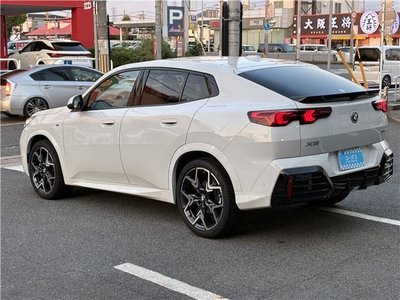 2025 BMW X2 thumbnail 38