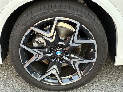 2025 BMW X2 thumbnail 14