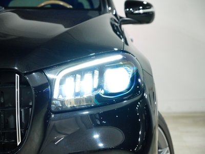 MERCEDES-BENZ GLS - 10