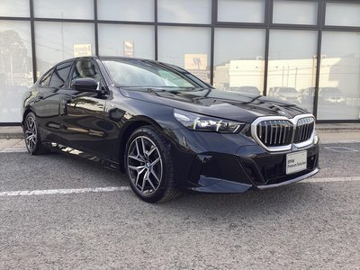 BMW 5 SERIES - 9