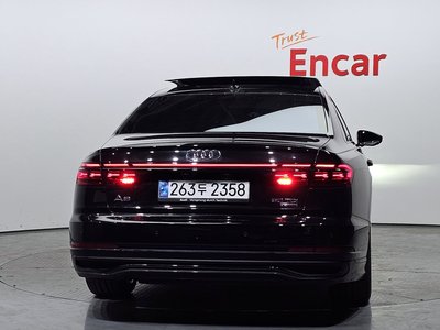 AUDI A8 - 3