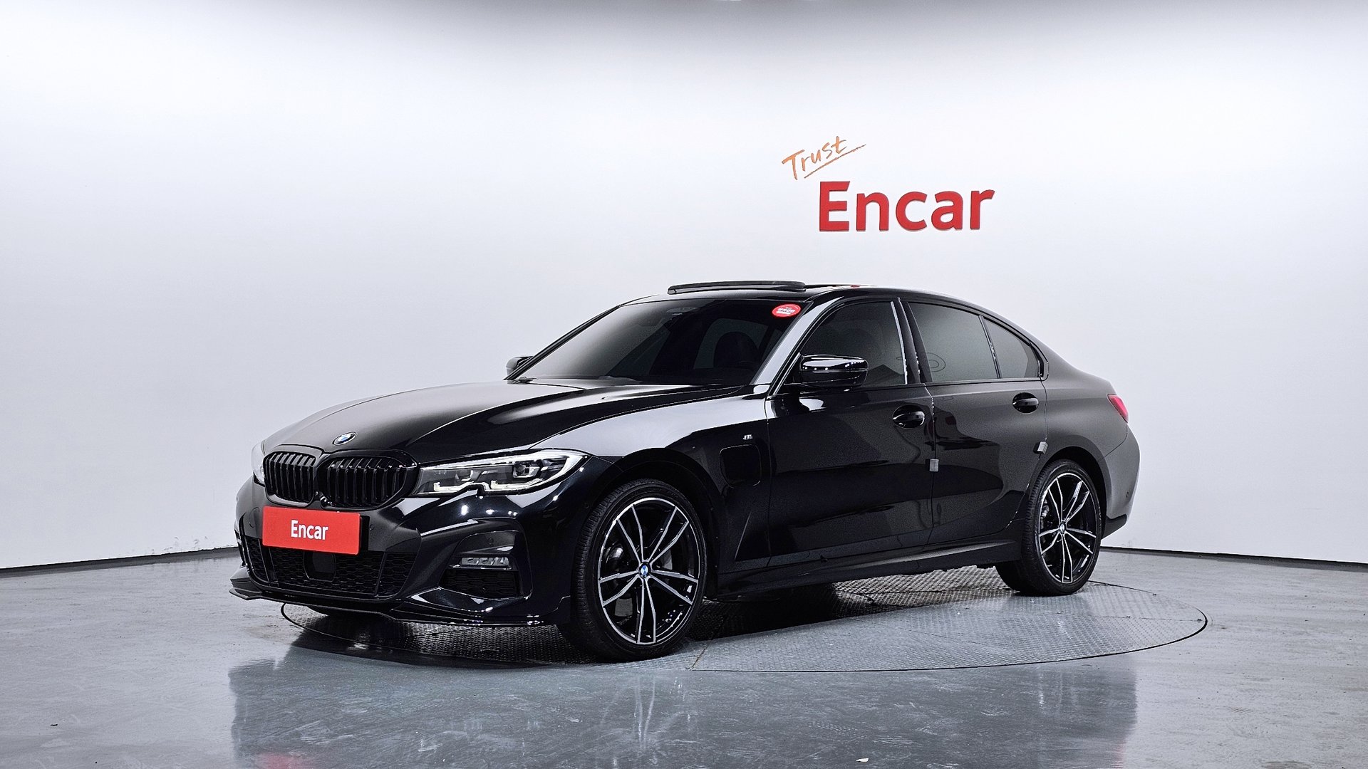 BMW 3 SERIES - View 1