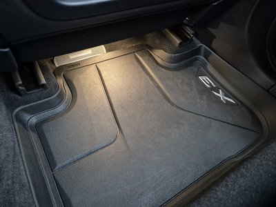 صورة 9 لـ 2023 BMW IX3