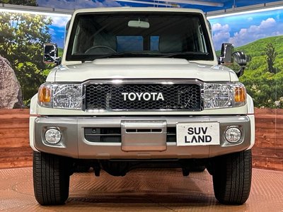 2014 Toyota LAND CRUISER 70 thumbnail 14