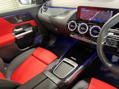 2025 Mercedes-BENZ GLA 缩略图 19
