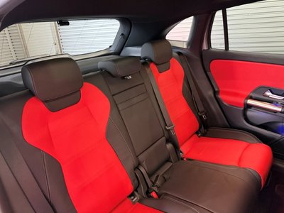 2025 Mercedes-BENZ GLA 缩略图 47
