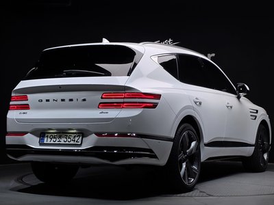 GENESIS GV80 - 4