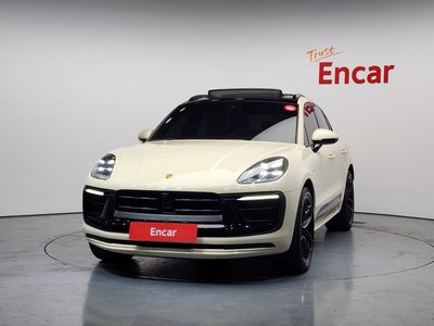 PORSCHE MACAN - 2