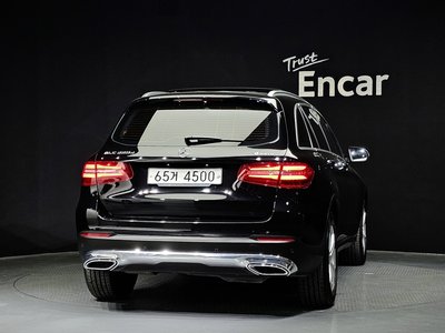 MERCEDES-BENZ GLC - 3