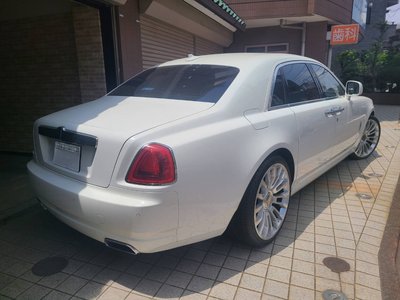 ROLLS-ROYCE GHOST - 5
