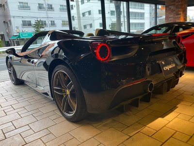 صورة مصغرة 48 لـ 2016 Ferrari 488 SPIDER