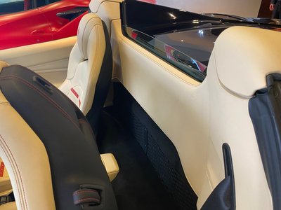 صورة 4 لـ 2016 Ferrari 488 SPIDER
